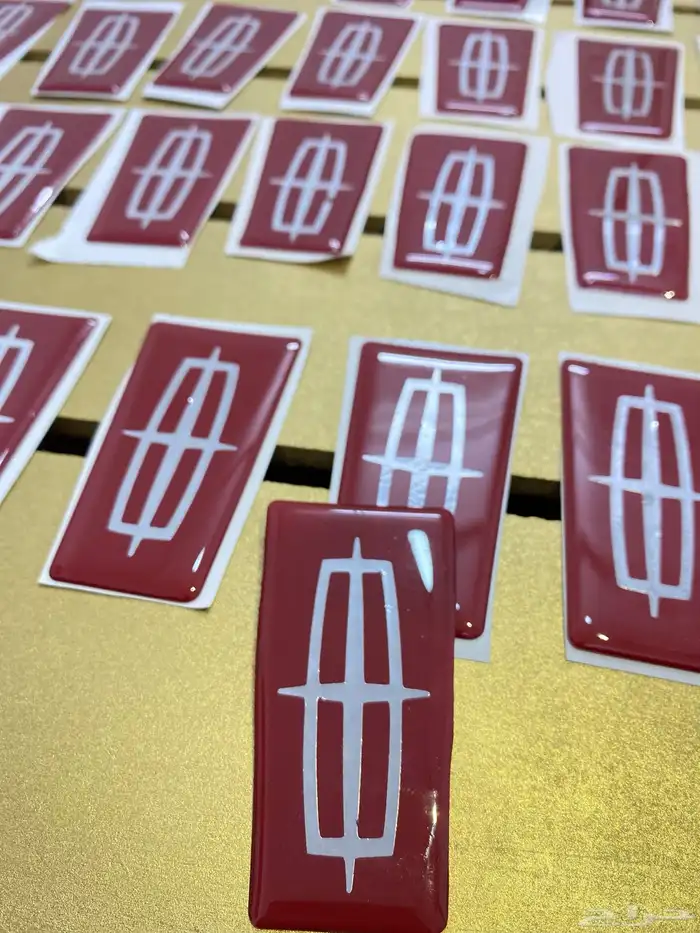 علامة شبك لينكون تاونكار 3