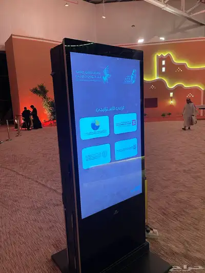 شاشات تفاعلية طولية و عرضيه جميع المقاسات 2