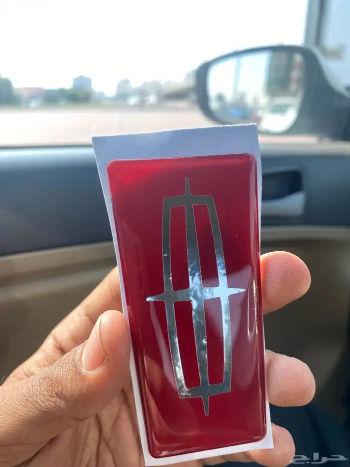 علامة شبك لينكون تاونكار 8