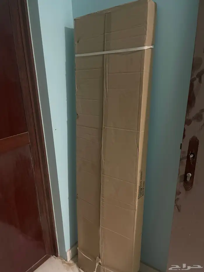 للبيع اقفاص وبيضات وستاندات 1