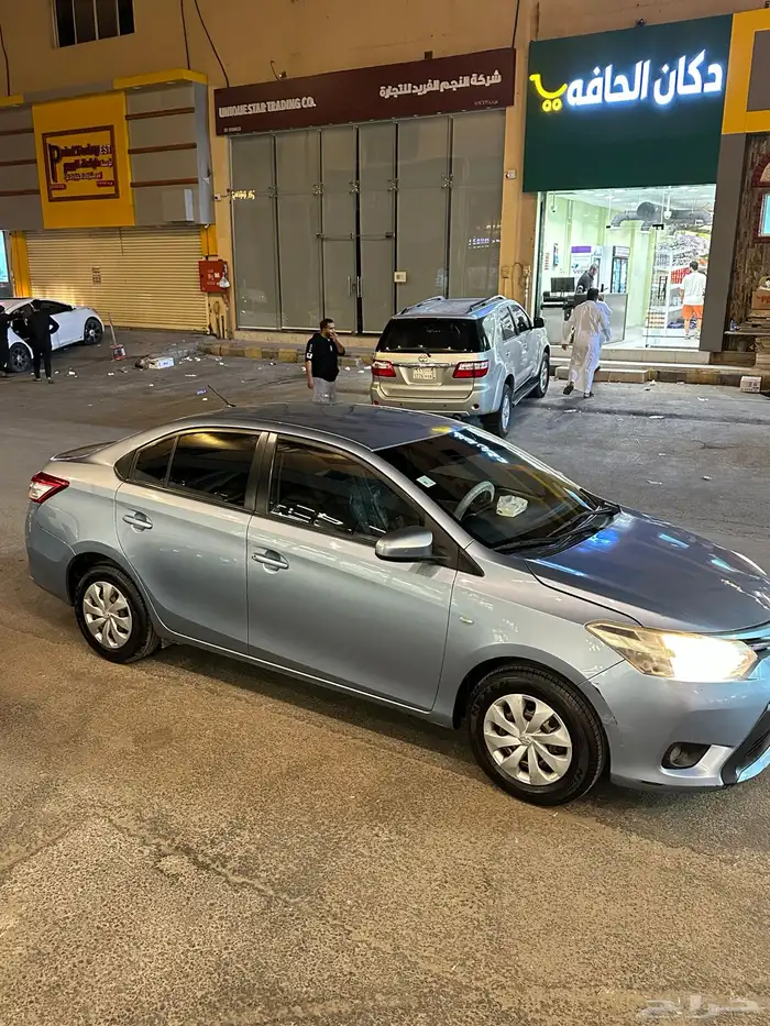 يارس 2014 ماكينة قير بودي وكالة شرط نظيفة بحالة الجديد 47