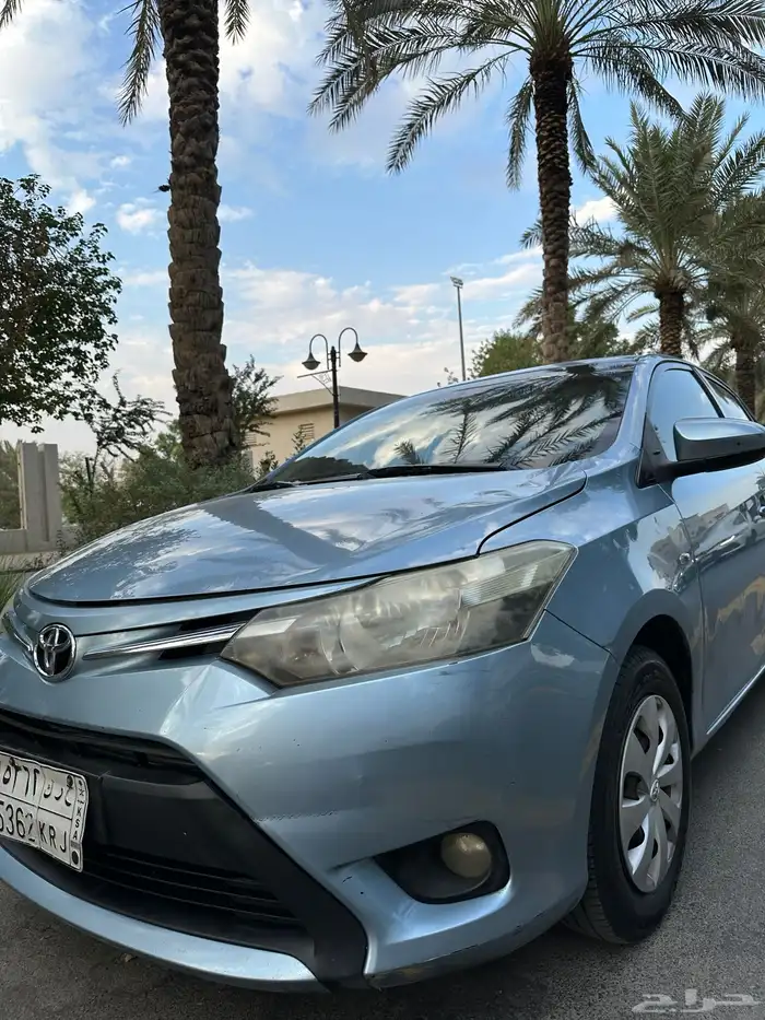 يارس 2014 ماكينة قير بودي وكالة شرط نظيفة بحالة الجديد 8