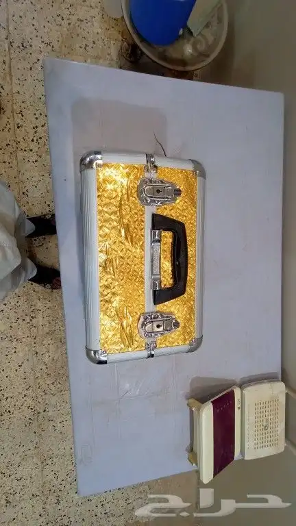 ادوات للبيع 1
