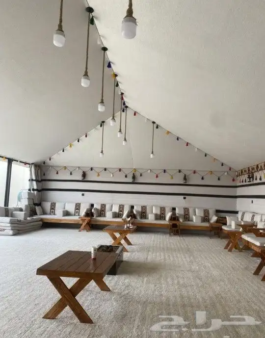 خيام الصقور ملكية 1