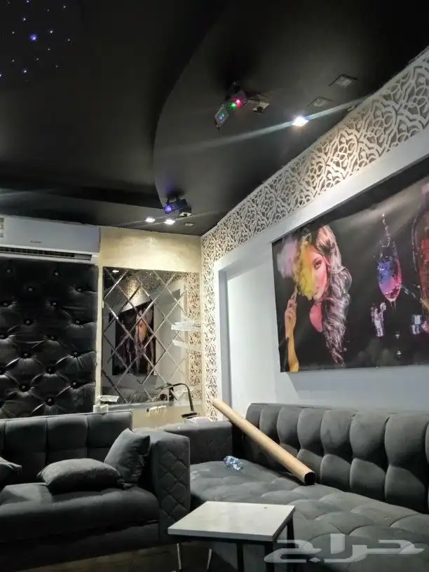 شيبورد مداخل مريات رفوف خشبيه إنارة بديل الخشب ممرات فخمه 8