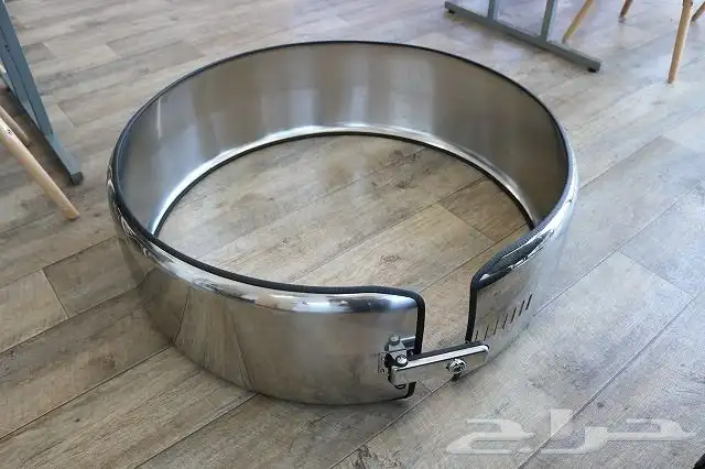 جناح كاربون جي كلاس BRABUS برابوس غطاء سبير 12