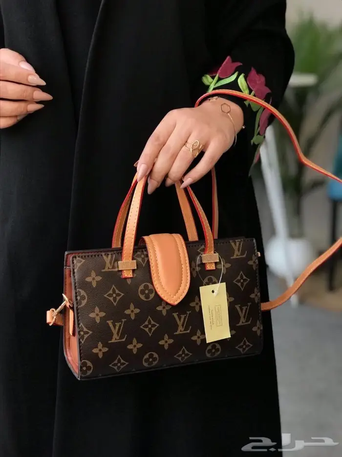 تكشيلة كبيرة شنطات ماركة لويس LV شنطة فويتون كبيرة شنط صغيرة 39