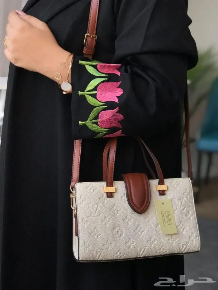 تكشيلة كبيرة شنطات ماركة لويس LV شنطة فويتون كبيرة شنط صغيرة 43