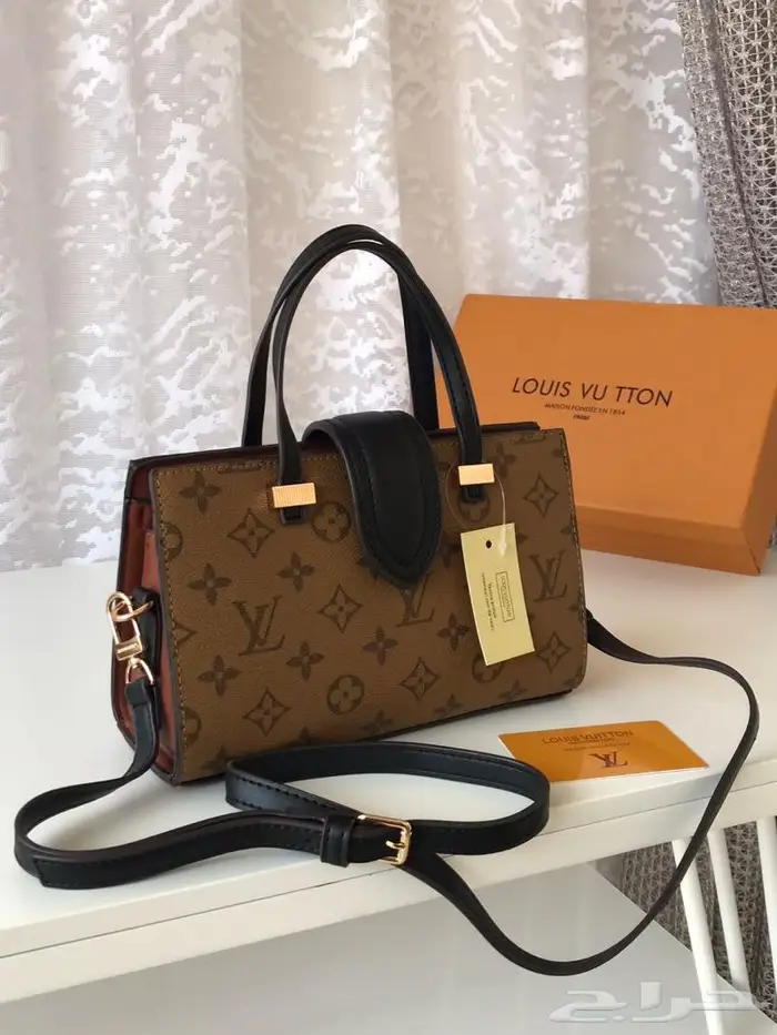 تكشيلة كبيرة شنطات ماركة لويس LV شنطة فويتون كبيرة شنط صغيرة 58