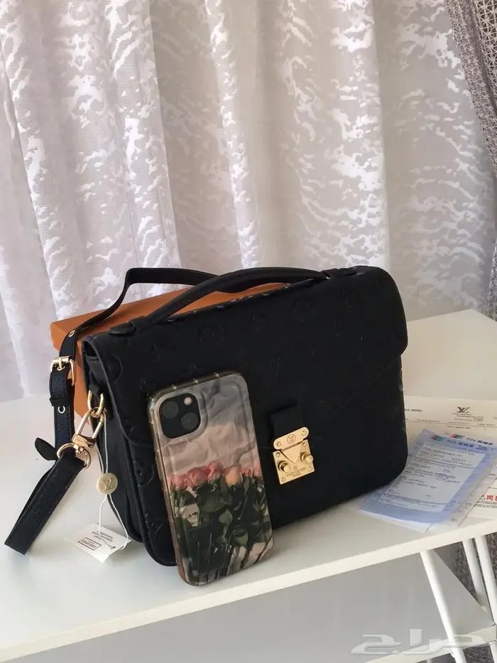 تكشيلة كبيرة شنطات ماركة لويس LV شنطة فويتون كبيرة شنط صغيرة 35