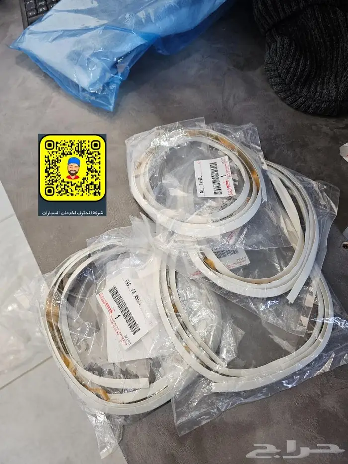 تجديد اكسسوارات وقطع وخطوط اصليه لاندكروزر 97 23