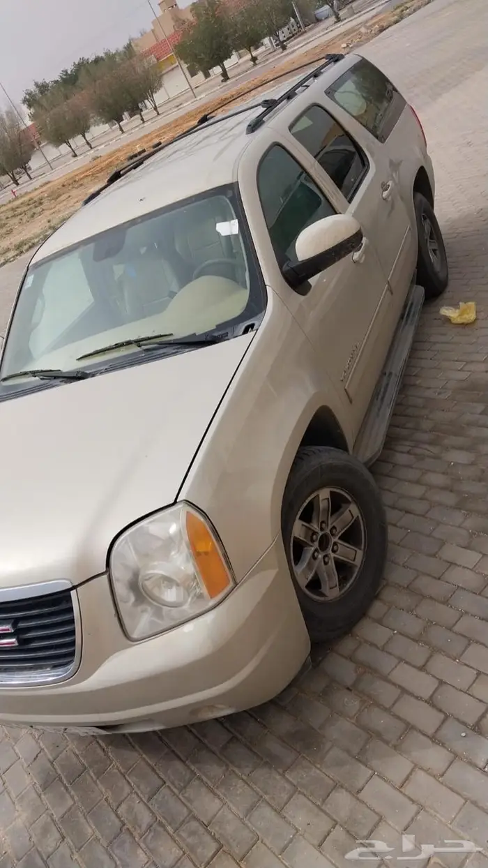 سياره يوكن 2012 للبيع نظيييفه جدا 9