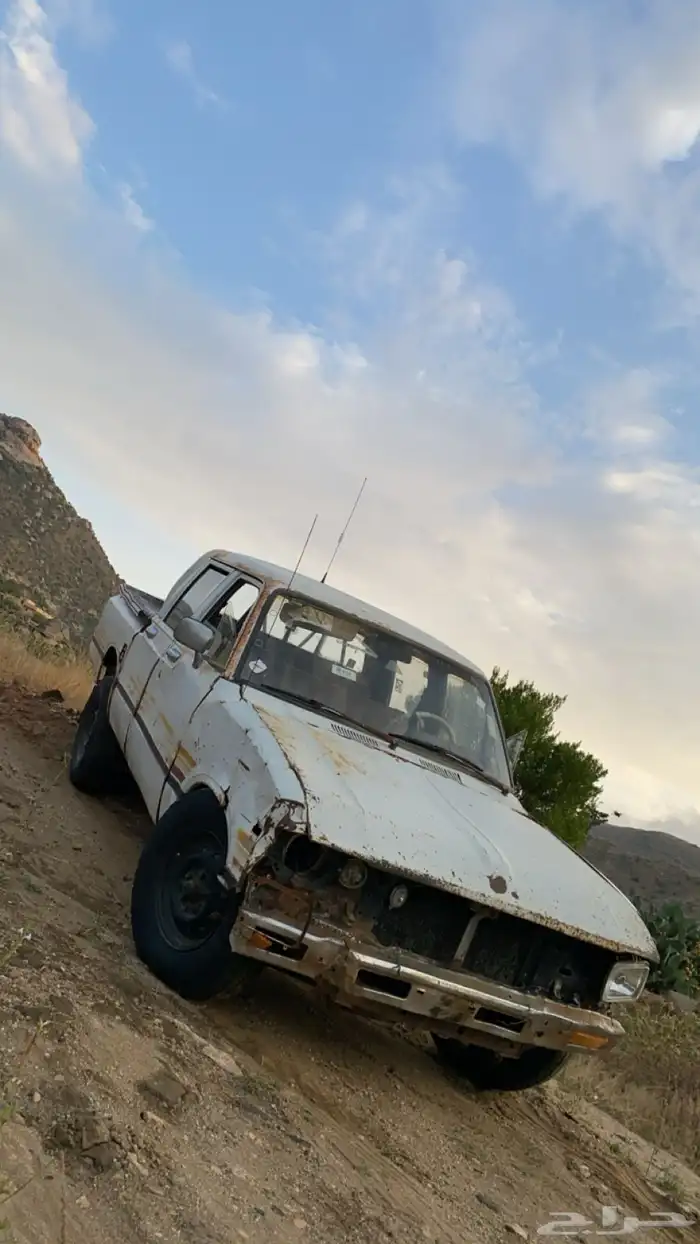 هايلوكس 1983 مسقطه 9