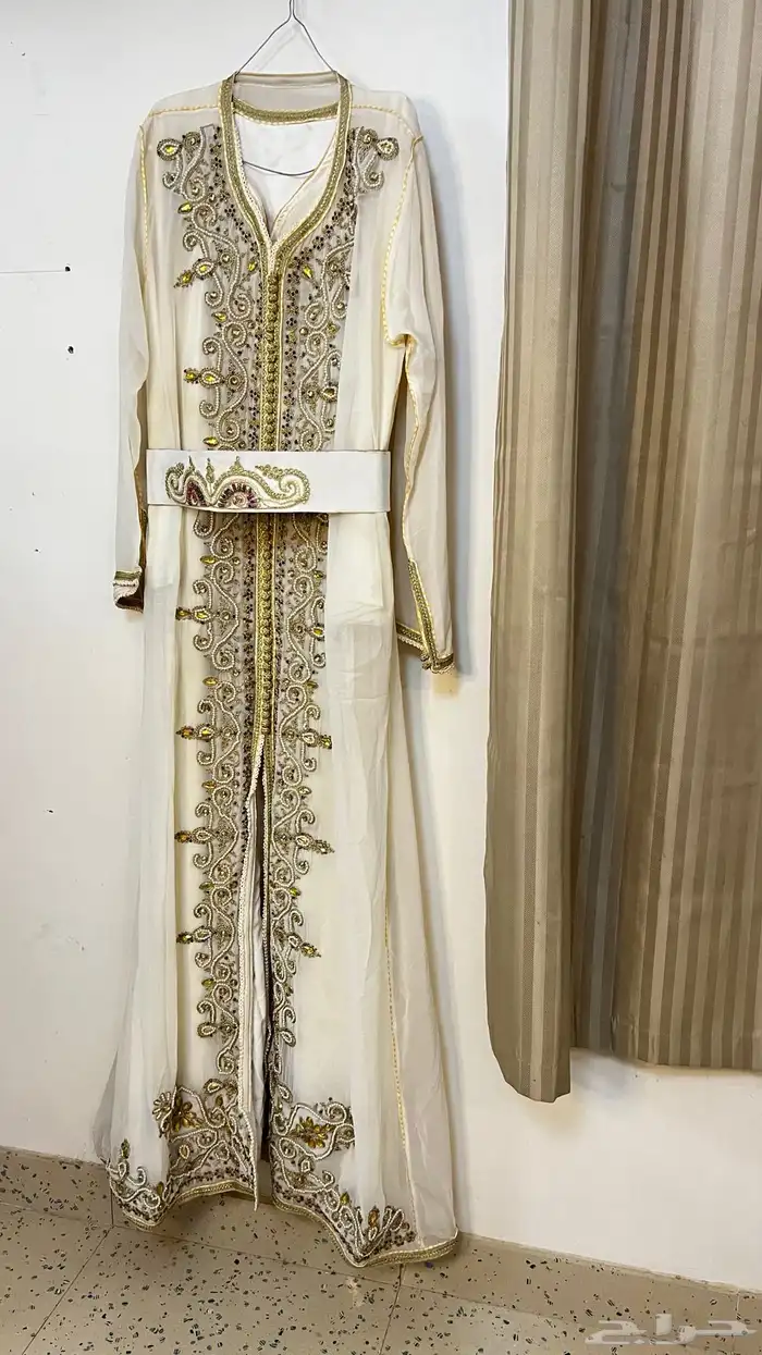 فساتين سهرة فاخرة للبيع   قفطان   لبس هندي   فساتين تركية 6