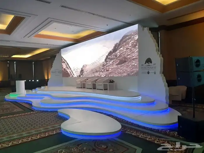 شاشات للايجار 3