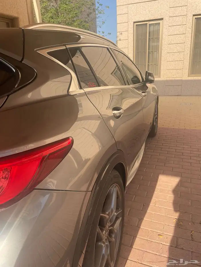 انفينيتي Q30 S 2018 1