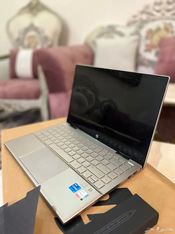 لابتوب HP بافليون لمس شبه جديد 1