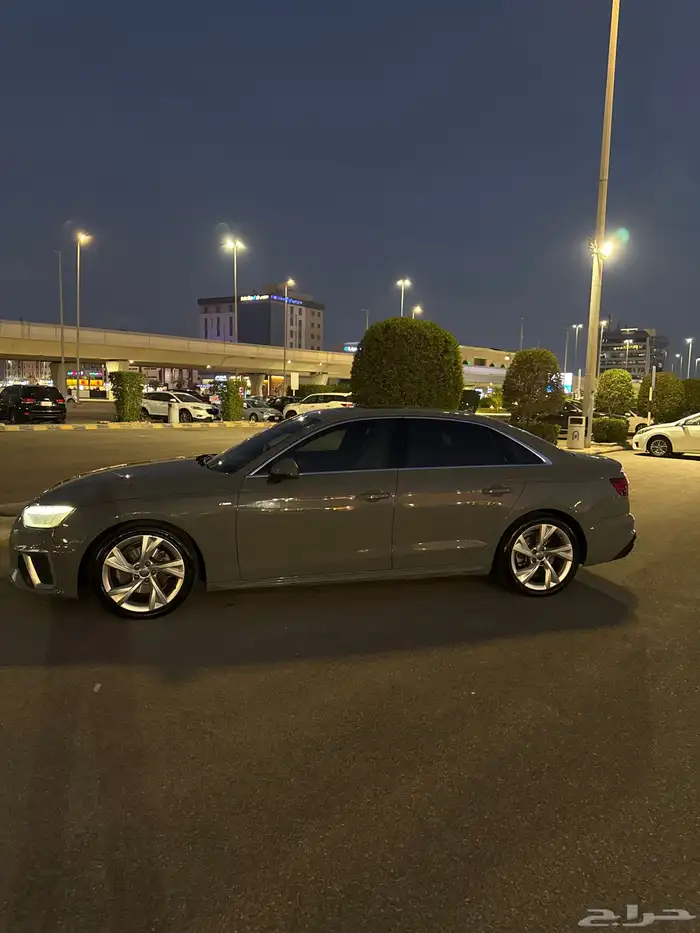 اودي A4 موديل 2020 1