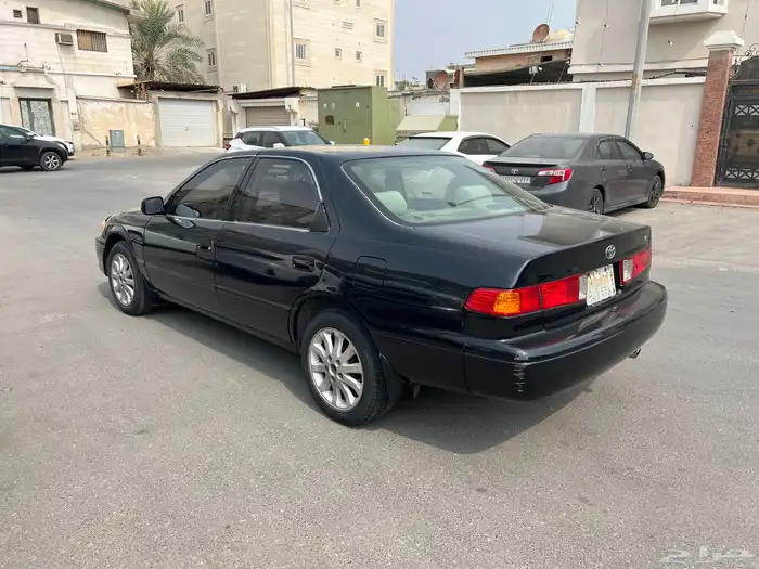 كامري 2000 2