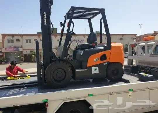 فوركلفت رافعه رافعات للايجار 0