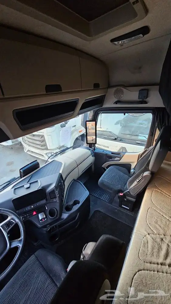 شاحنه مرسيدس أكتروس MP5 موديل 2020 15