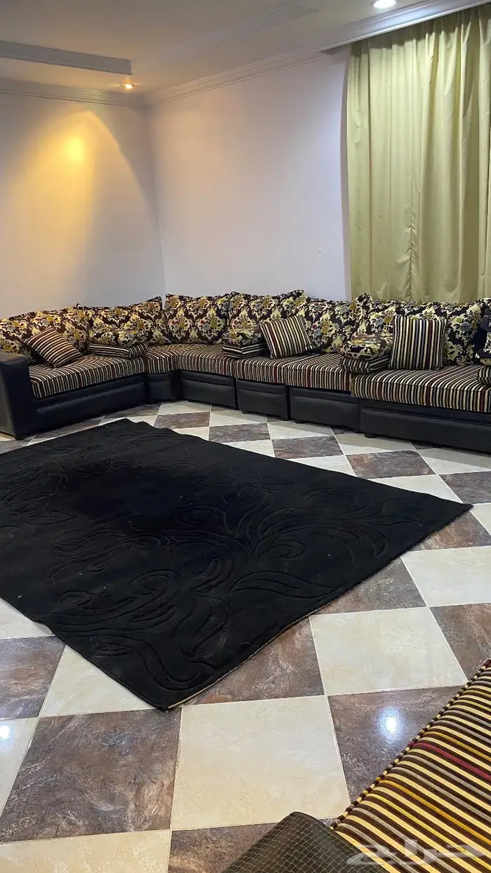 كنب بحاله ممتازه 1