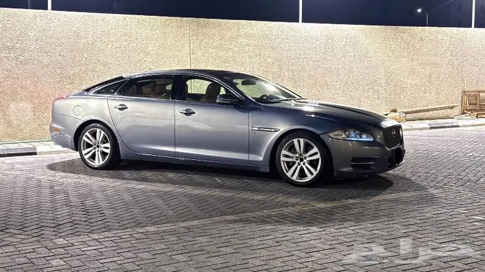 جاكوار 2013 xj 6
