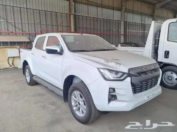 ايسوزو ديماكس 2025قير عادي ديزل 10