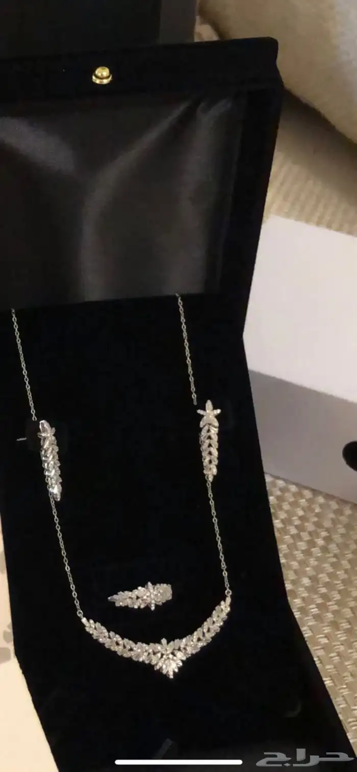 نوصل لكم هديتكم فضه اصليه  مرصعه بالالماس الصناعي 11