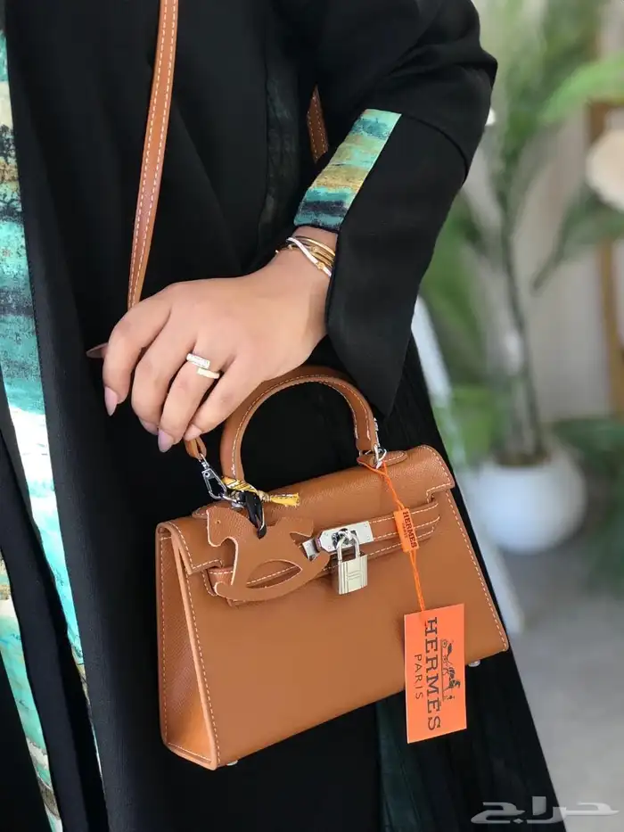 هديه نسائيه شنط.اساور مع خاتم.نظاره 27