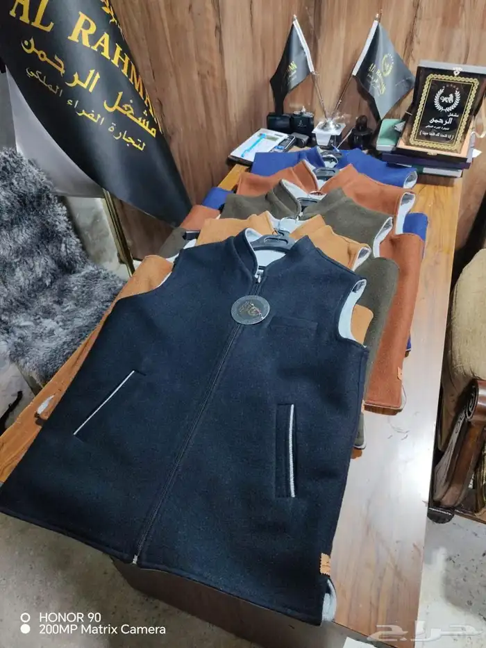 فروة فروات فراوي فري جواكيت صديرية دبل فيس نسائي رجالي ولادي 17