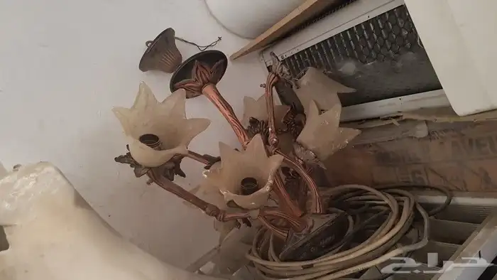 ثريا نجفه وديكور لمبات 0