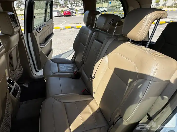 Mercedes Benz GL500 14