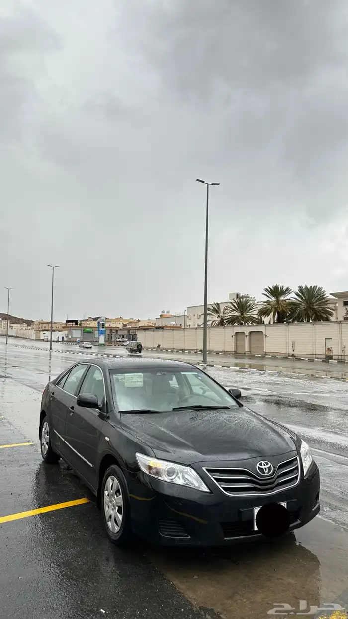 كامري 2011 اسود وكالة 8