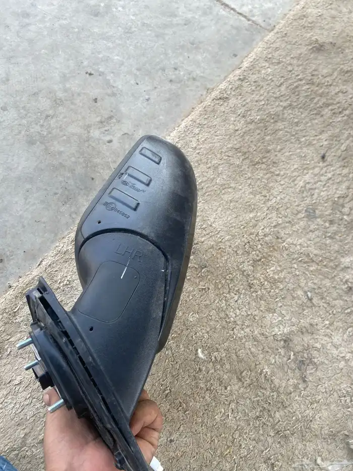 مرايه يمين كيا سلتس 1