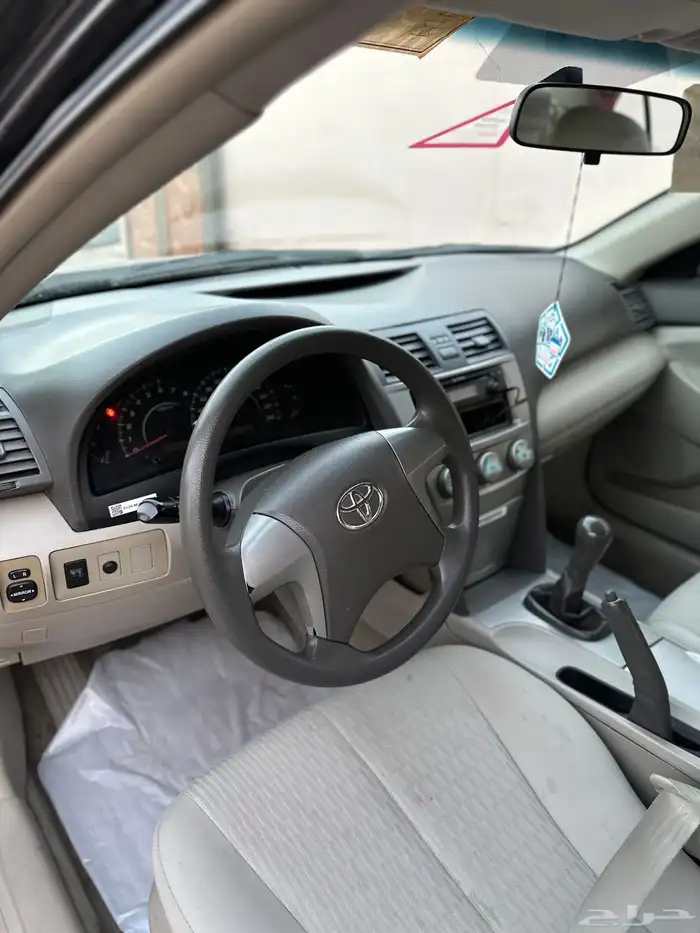 كامري 2011 اسود وكالة 14