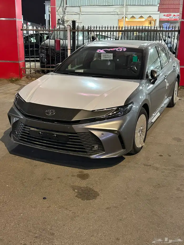 كامري 2025 LE سعودي تيتانيوم 5