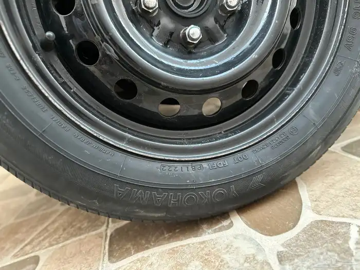 كامري 2011 اسود وكالة 17