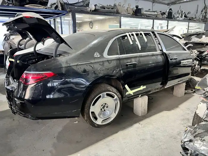 قطع غيار مرسيدس جميع الموديلات الحديثة 0