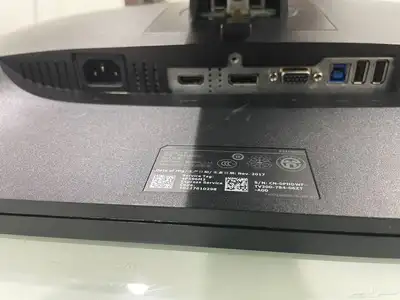شاشة Dell دبل كاميرا للبي سي 2