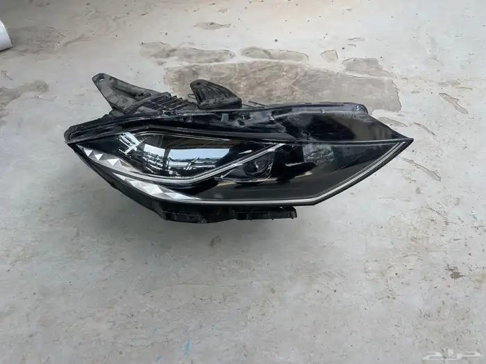 شمعة يمين ازيرا 2021-2022-2023 1