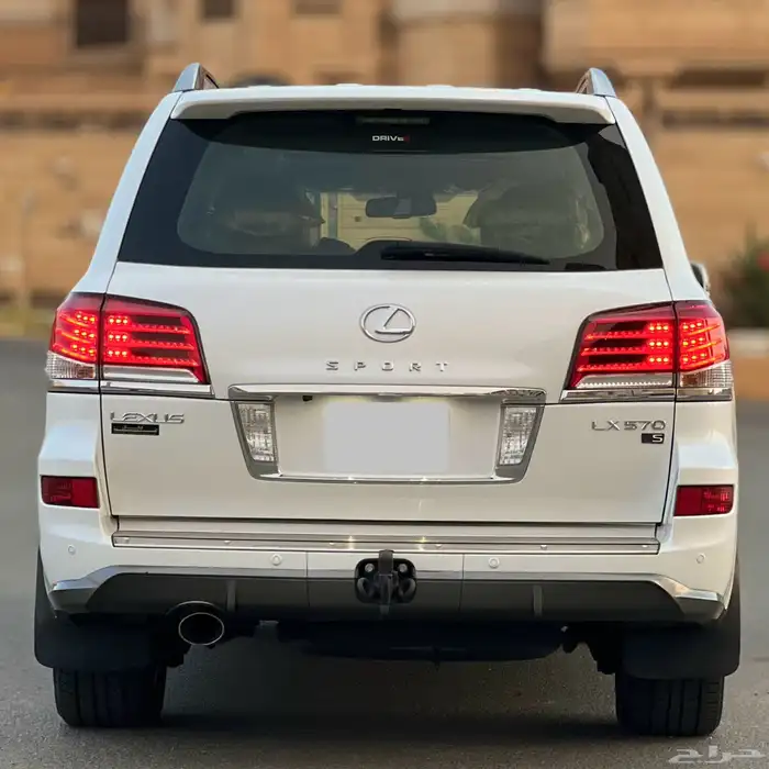 لكزس 2012 LX570 ممشى قليل 9