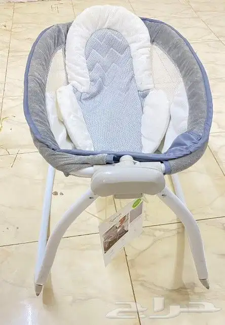 سرير وهزاز اطفال 2