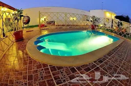 مسابح فيبر جلاس 8