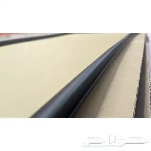 جلدة زجاج امامي شاص وربع 2010 - 2023 اصلي 2