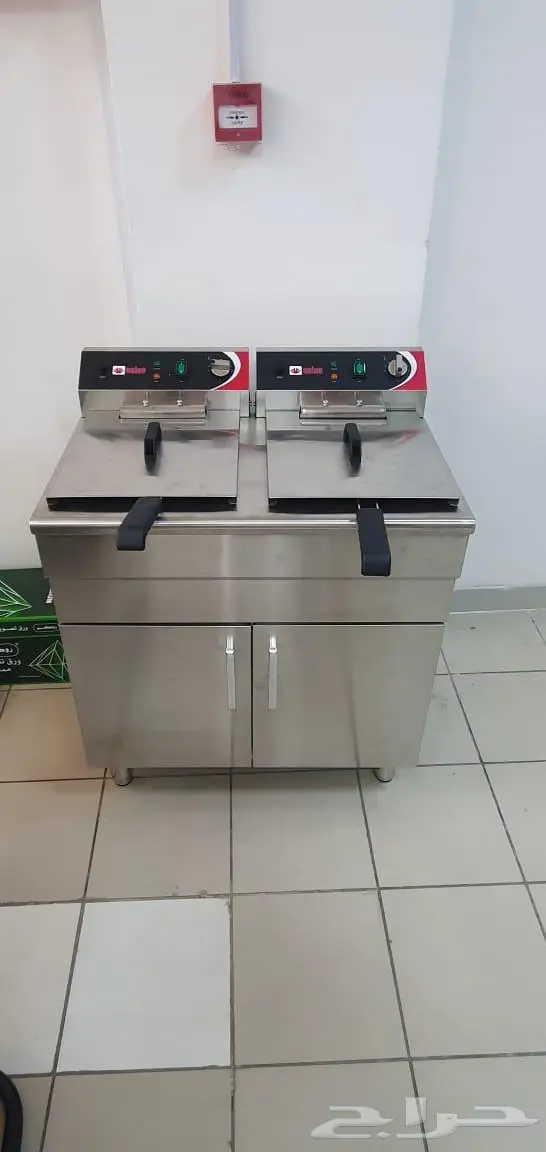 جميع معدات المطاعم وتجهيزات ثلاجات مكينة قهوة 1