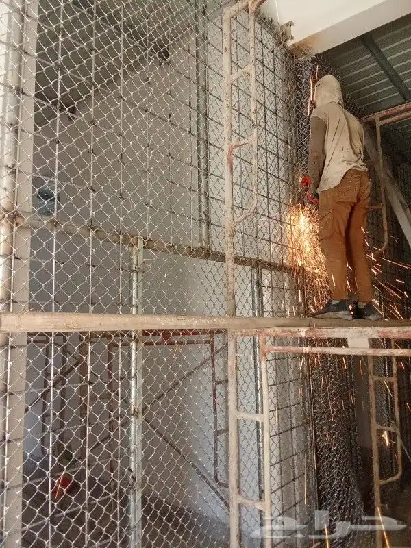 مقاول شبوك وهناجر 7