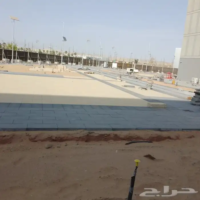 مقاول أترلوك وبلدورات تسليم أستشاري للتواصل 5