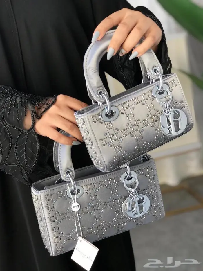 كشخة نسائية مع شنط Diior طبق اصل شنطة ماركة عالمية مع ملحقات 8