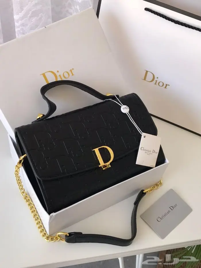 كشخة نسائية مع شنط Diior طبق اصل شنطة ماركة عالمية مع ملحقات 1